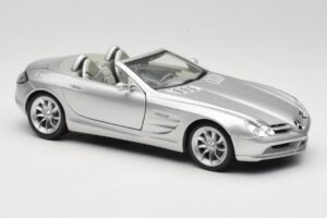 Mercedes Vision SLR Roadster Sudrabs Maisto 1:18 B66962107 Metāls — attēls 6 no 8