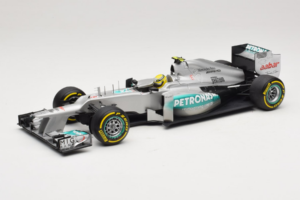 Mercedes W03 #8 N. Rosberg Mercedes AMG Petronas 2012 Minichamps 1:18 110120008 Metāls