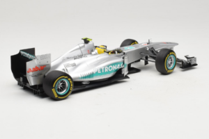 Mercedes W03 #8 N. Rosberg Mercedes AMG Petronas Showcar 2012 Minichamps 1:18 110120078 Metāls — attēls 2 no 7