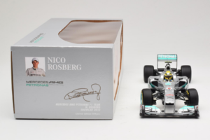 Mercedes W03 #8 N. Rosberg Mercedes AMG Petronas Showcar 2012 Minichamps 1:18 110120078 Metāls — attēls 6 no 7