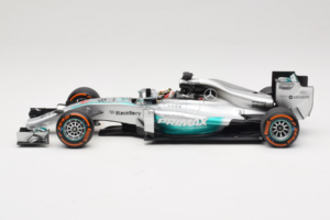 Mercedes W05 #44 L. Hamilton Mercedes AMG Petronas Malaysian Grand Prix Winner 2014 Minichamps 1:18 110140144 Metāls — attēls 3 no 7