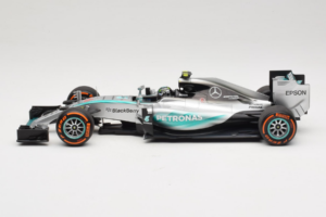 Mercedes W06 #6 N. Rosberg Mercedes AMG Petronas Japanese Grand Prix 2015 Minichamps 1:18 110150206 Metāls — attēls 3 no 7