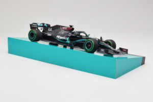 Mercedes W11 #44 L. Hamilton Mercedes AMG Petronas Turkish Grand Prix Winner World Champion 2020 Minichamps 1:18 113201444 Sv — attēls 4 no 7