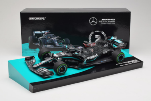 Mercedes W11 #44 L. Hamilton Mercedes AMG Petronas Turkish Grand Prix Winner World Champion 2020 Minichamps 1:18 113201444 Sv — attēls 7 no 7