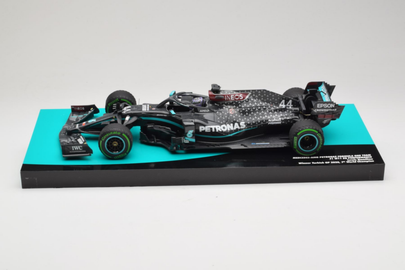 Mercedes W11 #44 L. Hamilton Mercedes AMG Petronas Turkish Grand Prix Winner World Champion 2020 Minichamps 1:18 113201444 Sv