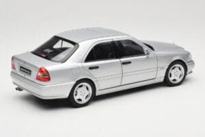 Mercedes C36 AMG W202 Silver Metallic Norev 1:18 183380 Metāls — attēls 3 no 8