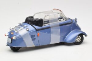 Messerschmitt KR200 Zils Revell 1:18 08944 Metāls — attēls 2 no 6