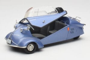 Messerschmitt KR201 Roadster Zils Revell 1:18 08966 Metāls — attēls 2 no 8