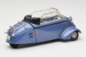Messerschmitt KR201 Roadster Zils Revell 1:18 08966 Metāls — attēls 3 no 8