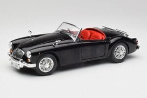 MGA English Roadster Melns Revell 1:18 84559091 Metāls