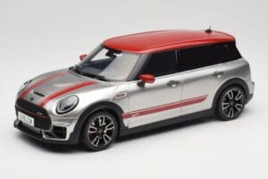 Mini Clubman F54 JCW Melting Silver Metallic Otto 1:18 OT1106 Sveķi