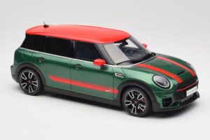Mini Clubman JCW F54 British Racing Green Otto 1:18 OT1168 Sveķi — attēls 4 no 6