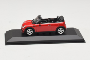 Mini Cooper R52 Kabriolets Sarkans Minichamps 1:43 431138230 Metāls