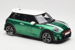 MINI Cooper F56 JCW British Racing Zaļš Otto 1:18 OT1098 Sveķi — attēls 4 no 6