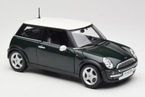 Mini Cooper Mk7 Zaļš Maisto 1:18 7271336 Metāls — attēls 6 no 8