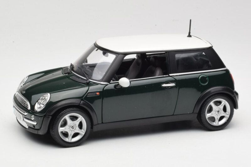 Mini Cooper Mk7 Zaļš Maisto 1:18 7271336 Metāls