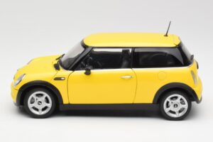 Mini Cooper One R50 Aerodinamikas Pakete Dzeltens Kyosho 1:18 80430148553 Metāls — attēls 4 no 8