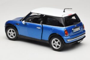 Mini Cooper R50 Zils ar Baltu Jumtu Mondo Motors 1:18 MINI004 Metāls — attēls 7 no 8