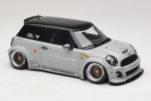 Mini Cooper R56 LB Works LB Nation Otto 1:18 OT1212 Sveķi — attēls 4 no 6