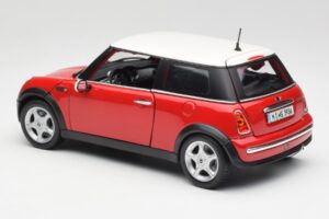 Mini Cooper R50 Sarkans Maisto 1:18 31619 Metāls — attēls 4 no 8