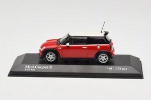 MINI Cooper S R53 Sarkans Minichamps 1:43 431138200 Metāls