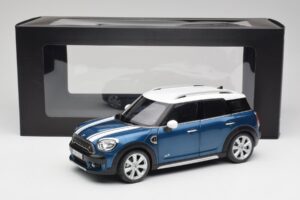 Mini Countryman F60 Island Zils & Balts Kyosho 1:18 80432447940 Metāls — attēls 8 no 8