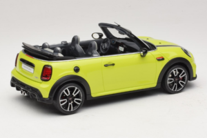 Mini JCW Cabrio F57 Zesty Yellow C5H Otto 1:18 OT1303 Sveķi — attēls 2 no 6
