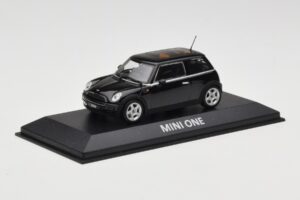 Mini One R50 Melns Ar Melnu Jumtu Minichamps 1:43 MINI005 Metāls — attēls 2 no 5