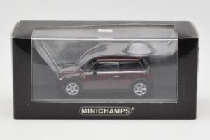 Mini One R50 Tumši Sarkans Ar Melnu Jumtu Minichamps 1:43 MINI008 Metāls — attēls 4 no 5