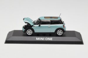 Mini One R50 Gaiši Zaļš Ar Gaiši Zaļu Jumtu Minichamps 1:43 MINI003 Metāls