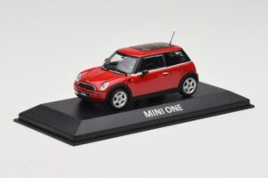 Mini One R50 Sarkans Ar Sarkanu Jumtu Minichamps 1:43 MINI001 Metāls — attēls 2 no 5