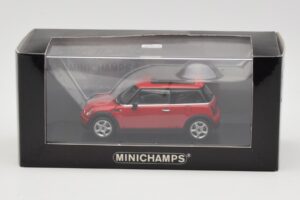 Mini One R50 Sarkans Ar Sarkanu Jumtu Minichamps 1:43 MINI001 Metāls — attēls 4 no 5