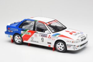 Mitsubishi Galant VR-4 #9 K. Eriksson / S. Parmander RAC Rally 1990 IXO 1:18 18RMC192A Metāls — attēls 4 no 6