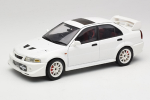 Mitsubishi Lancer Evo VI Tommi Makinen Edition Balts AUTOart 1:18 77157 Metāls