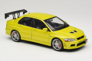 Mitsubishi Lancer Evo VII Mustard Yellow AUTOart 1:18 77166 Metāls — attēls 6 no 8