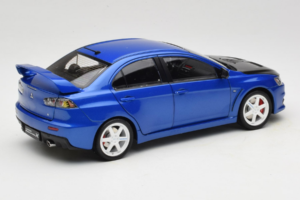 Mitsubishi Lancer Evolution X Zils OEM 1:18 MLE01 Metāls — attēls 3 no 8