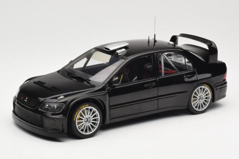 Mitsubishi Lancer Evolution WRC Plain Body Melns AUTOart 1:18 80528 Metāls