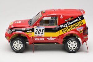 Mitsubishi Pajero Rallye Raid #205 Paris-Dakar Rally 2001 Solido 1:18 9022 Metāls — attēls 4 no 8