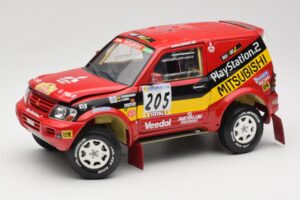 Mitsubishi Pajero Rallye Raid #205 Paris-Dakar Rally 2001 Solido 1:18 9022 Metāls