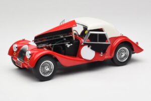 Morgan 4/4 Plus Competition Hardtop Sarkans Kyosho 1:18 08114R Metāls — attēls 2 no 8