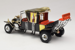 Munsters Koach Melns ERTL 1:18 33036 Metāls — attēls 5 no 6