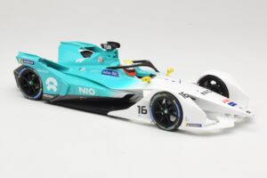 NIO 004 Team NIO #16 O. Turvey Formula E Season 5 2019 Minichamps 1:18 114180016 Metāls — attēls 4 no 6