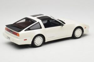 Nissan 300ZX Turbo Z31 Shiro Edition White Pearl Otto 1:18 OT1181 Sveķi — attēls 2 no 6