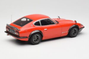 Nissan Fairlady 240ZG Sarkans Otto 1:18 OT457 Sveķi — attēls 2 no 6