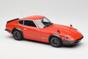 Nissan Fairlady 240ZG Sarkans Otto 1:18 OT457 Sveķi — attēls 4 no 6