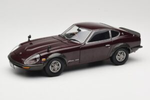 Nissan Fairlady 240Z-G S30 Bordo Kyosho 1:18 08212M Metāls