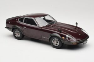 Nissan Fairlady 240Z-G S30 Bordo Kyosho 1:18 08212M Metāls — attēls 6 no 8
