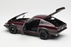 Nissan Fairlady 240ZG Brūns Kyosho 1:18 08217M Metāls — attēls 5 no 8