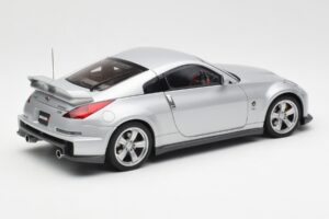 Nissan Fairlady Z Z34 NISMO Type 380RS Sudrabs AUTOart 1:18 77401 Metāls — attēls 3 no 8
