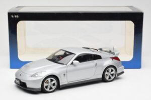 Nissan Fairlady Z Z34 NISMO Type 380RS Sudrabs AUTOart 1:18 77401 Metāls — attēls 8 no 8